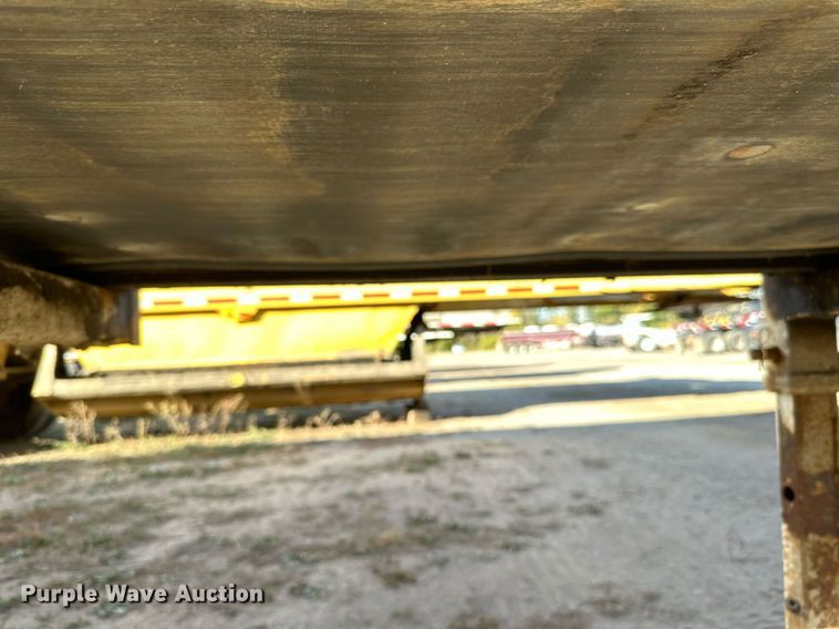 image for item DN0808 1997 Red River MFG LB334 live bottom trailer