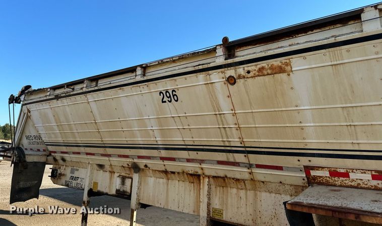 image for item DN0808 1997 Red River MFG LB334 live bottom trailer