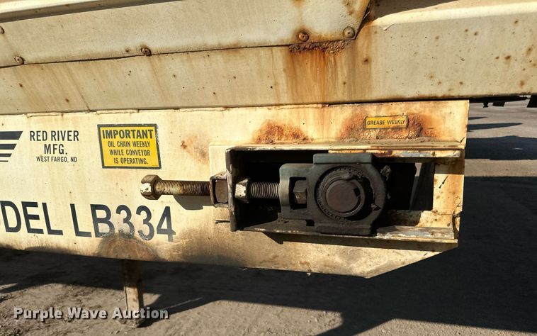 image for item DN0808 1997 Red River MFG LB334 live bottom trailer