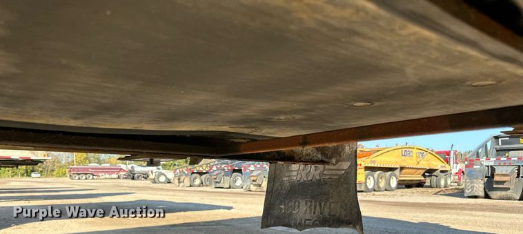 image for item DN0808 1997 Red River MFG LB334 live bottom trailer