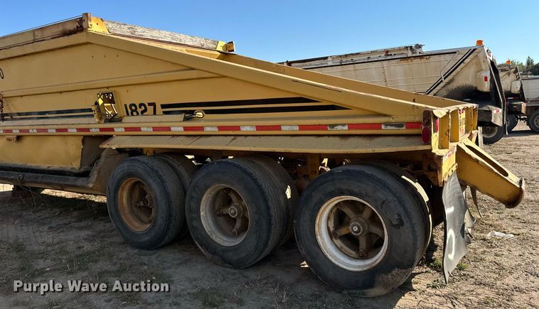 image for item DN0809 1984 Load King  bottom dump trailer