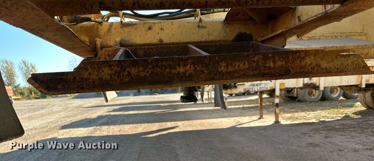 image for item DN0809 1984 Load King  bottom dump trailer
