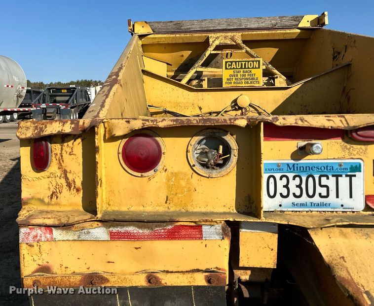 image for item DN0809 1984 Load King  bottom dump trailer