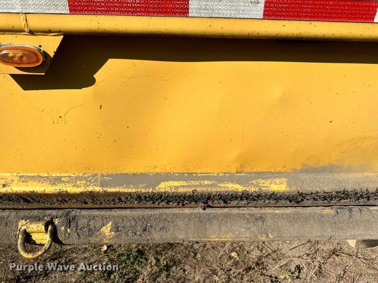 image for item DN0809 1984 Load King  bottom dump trailer