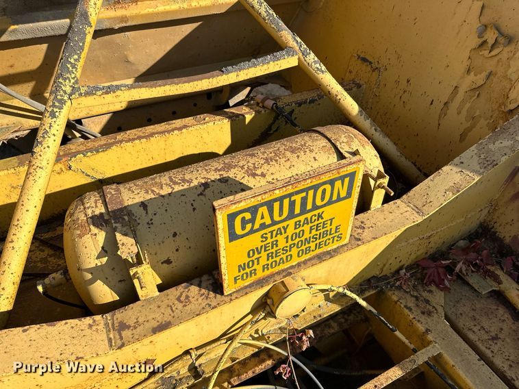 image for item DN0809 1984 Load King  bottom dump trailer