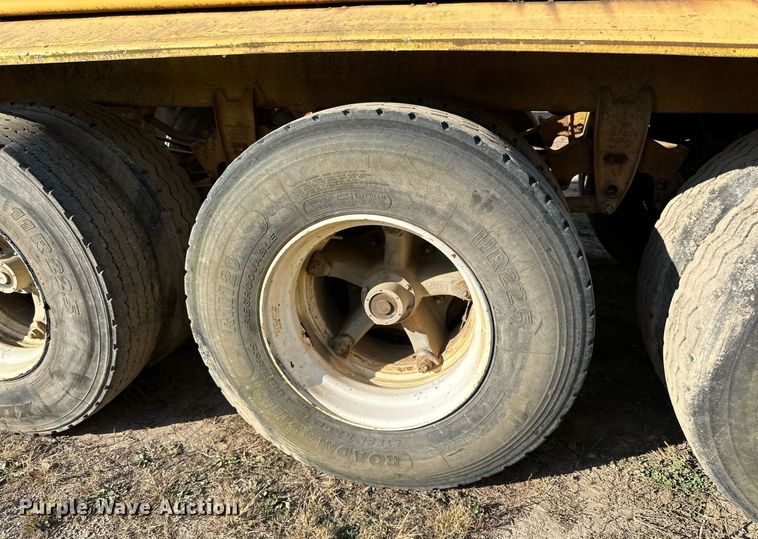 image for item DN0809 1984 Load King  bottom dump trailer