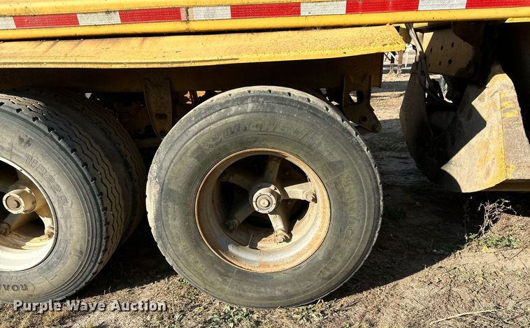 image for item DN0809 1984 Load King  bottom dump trailer