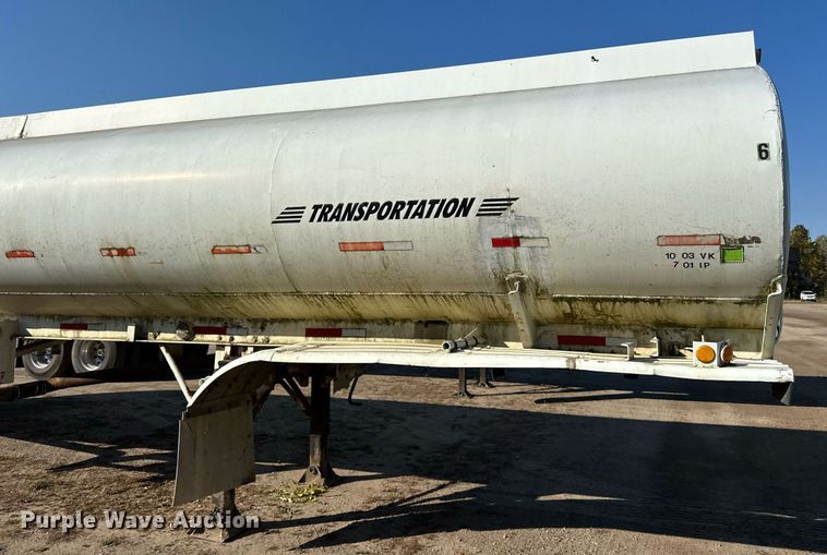 image for item DN0810 1979 Progress Industries  AT-E tank trailer