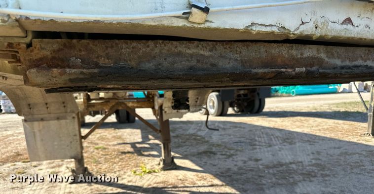 image for item DN0810 1979 Progress Industries  AT-E tank trailer