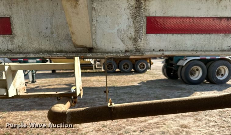 image for item DN0810 1979 Progress Industries  AT-E tank trailer