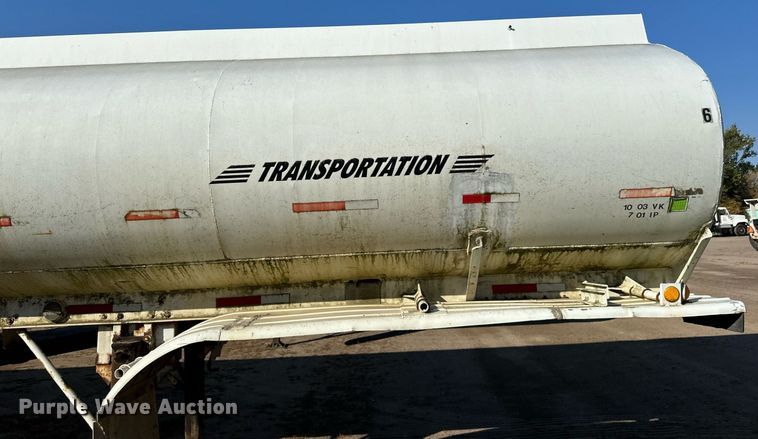 image for item DN0810 1979 Progress Industries  AT-E tank trailer