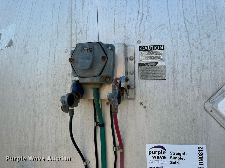 image for item DN0812 2002 Polar tank trailer