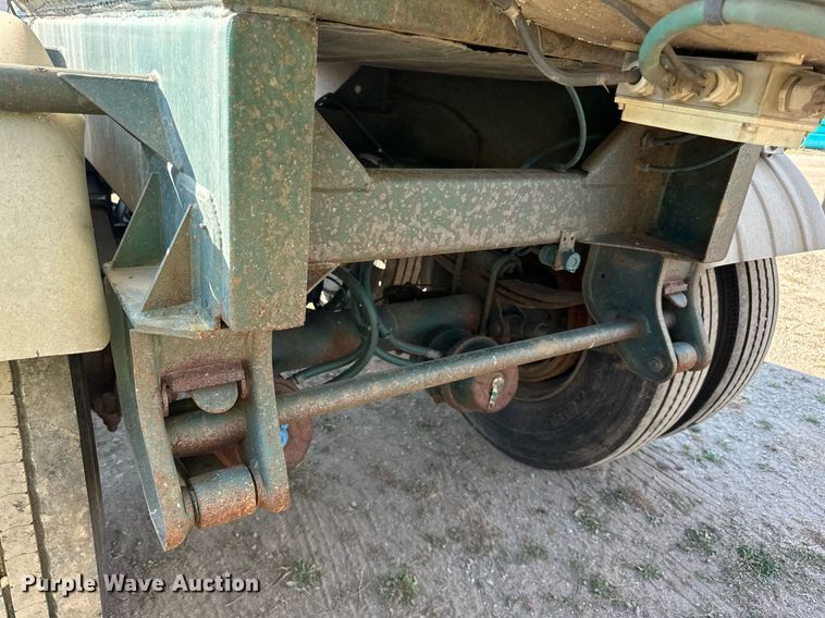 image for item DN0812 2002 Polar tank trailer