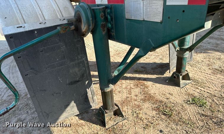 image for item DN0812 2002 Polar tank trailer