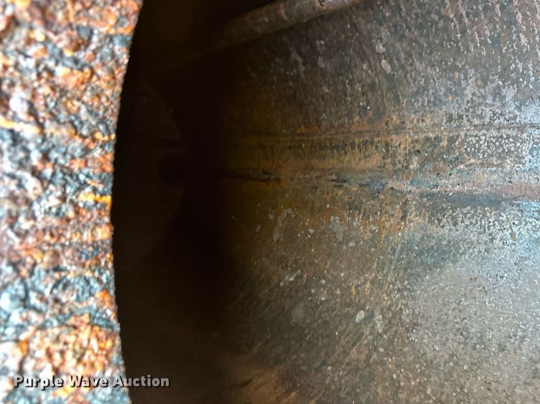 image for item DN0812 2002 Polar tank trailer