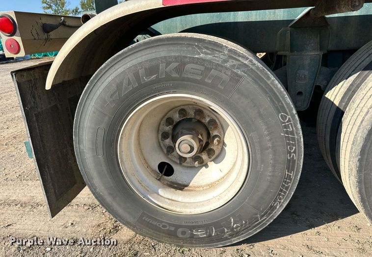 image for item DN0812 2002 Polar tank trailer