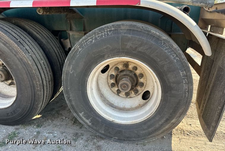 image for item DN0812 2002 Polar tank trailer