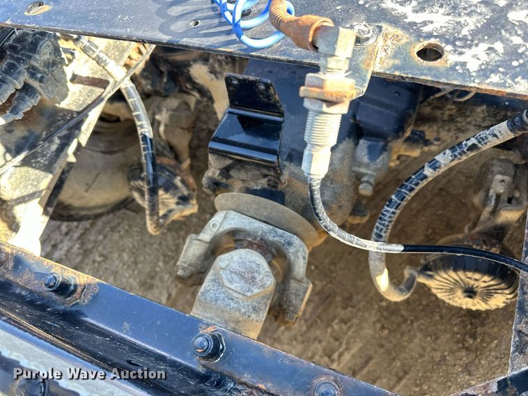 image for item DN0833 2005 Mack 600 semi truck