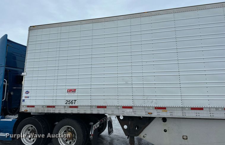 image for item DN0865 2016 Utility VS2RA refrigerated van trailer