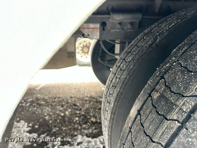 image for item DN0865 2016 Utility VS2RA refrigerated van trailer