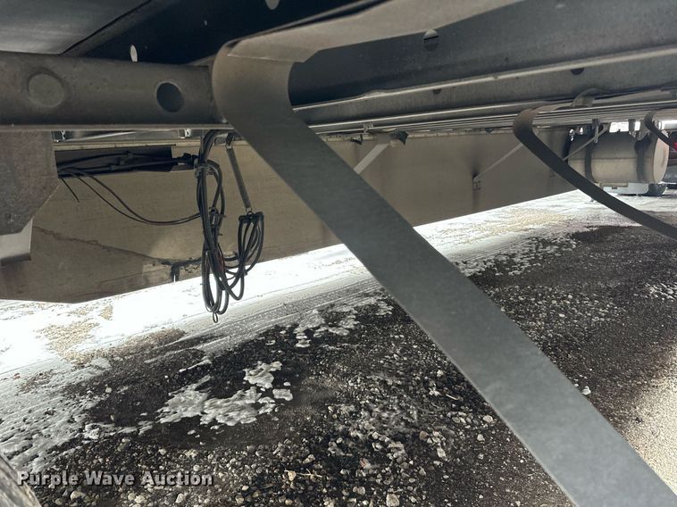 image for item DN0865 2016 Utility VS2RA refrigerated van trailer