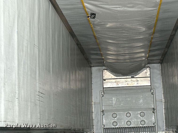 image for item DN0865 2016 Utility VS2RA refrigerated van trailer