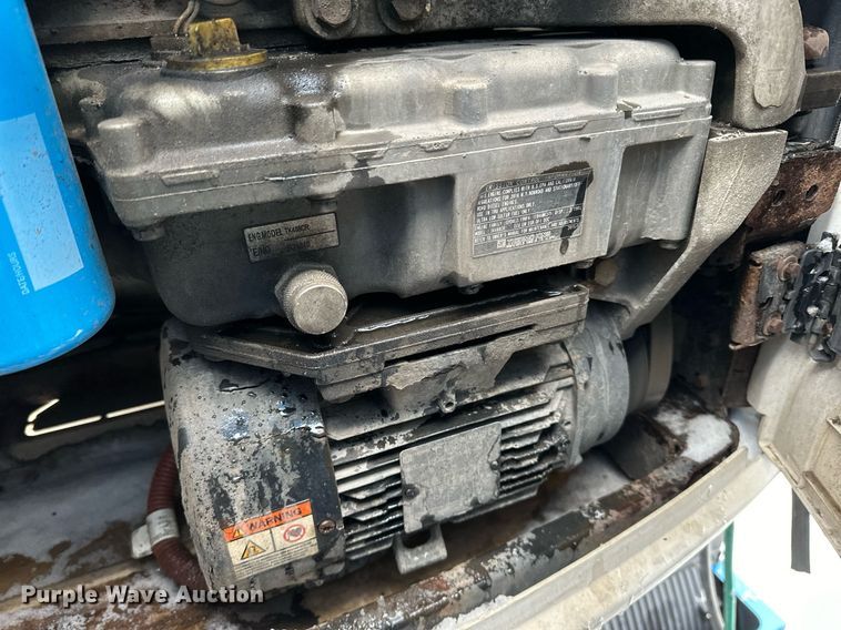 image for item DN0865 2016 Utility VS2RA refrigerated van trailer