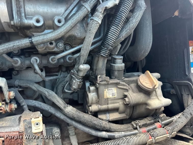 image for item DN0865 2016 Utility VS2RA refrigerated van trailer