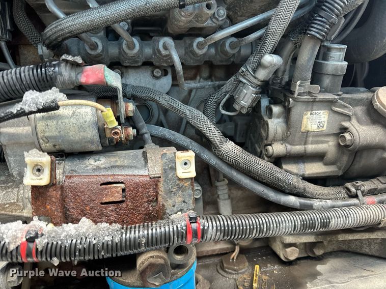 image for item DN0865 2016 Utility VS2RA refrigerated van trailer