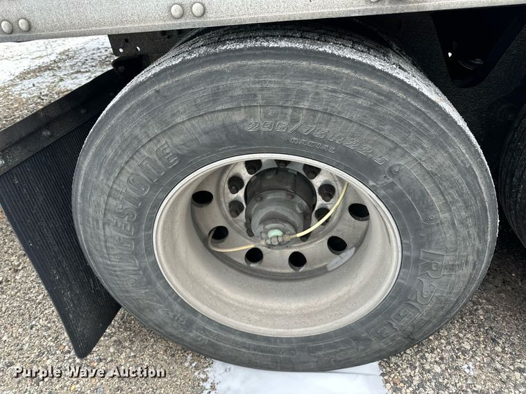 image for item DN0865 2016 Utility VS2RA refrigerated van trailer