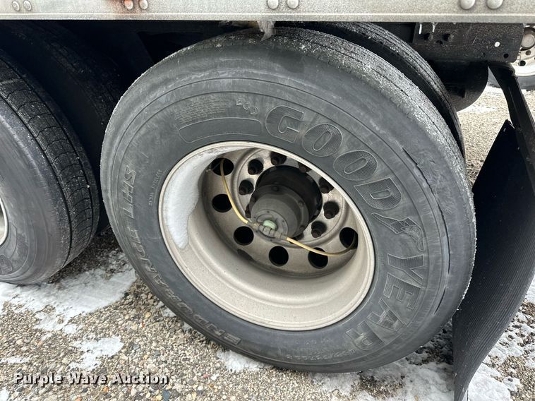 image for item DN0865 2016 Utility VS2RA refrigerated van trailer