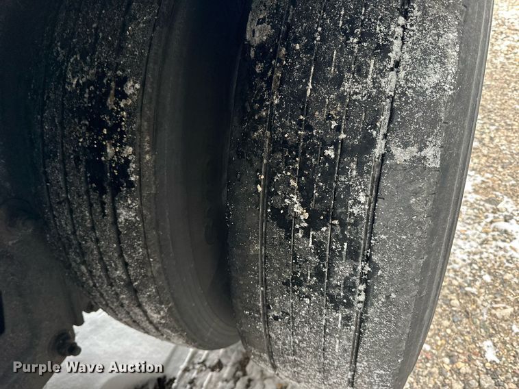 image for item DN0865 2016 Utility VS2RA refrigerated van trailer