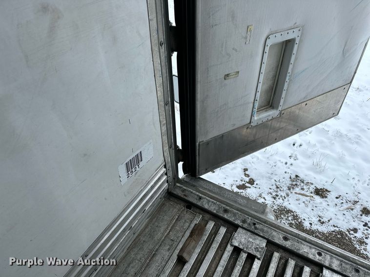 image for item DN0867 2016 Great Dane  ESS-1114-31053 refrigerated van trailer