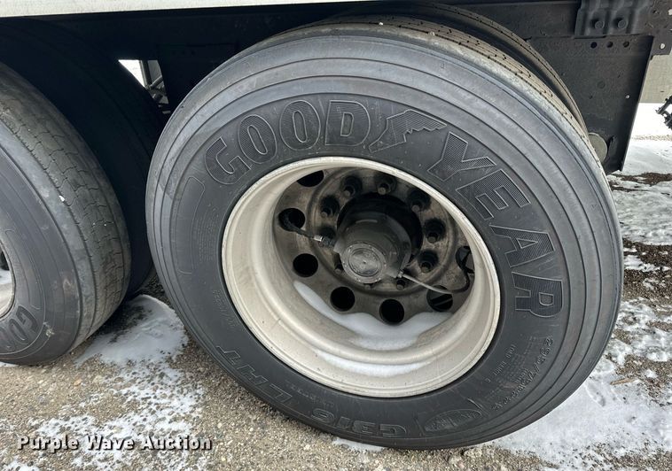 image for item DN0867 2016 Great Dane  ESS-1114-31053 refrigerated van trailer