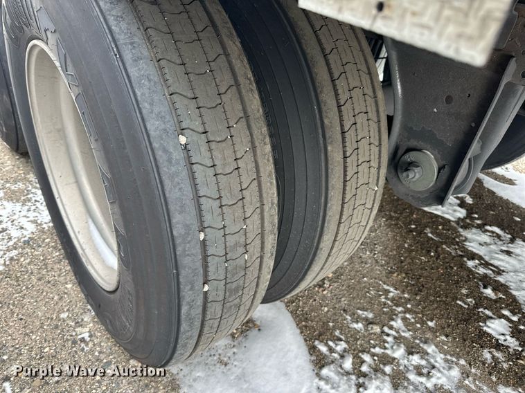 image for item DN0867 2016 Great Dane  ESS-1114-31053 refrigerated van trailer