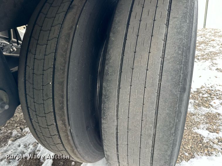 image for item DN0867 2016 Great Dane  ESS-1114-31053 refrigerated van trailer