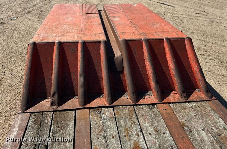 image for item DO1758 1978 Aztec FCB-LB drop deck oilfield trailer 