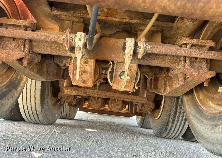 image for item DO1758 1978 Aztec FCB-LB drop deck oilfield trailer 