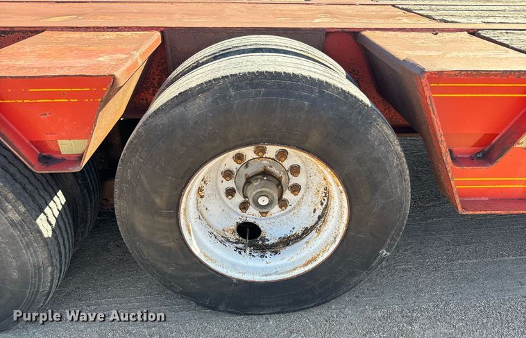 image for item DO1758 1978 Aztec FCB-LB drop deck oilfield trailer 