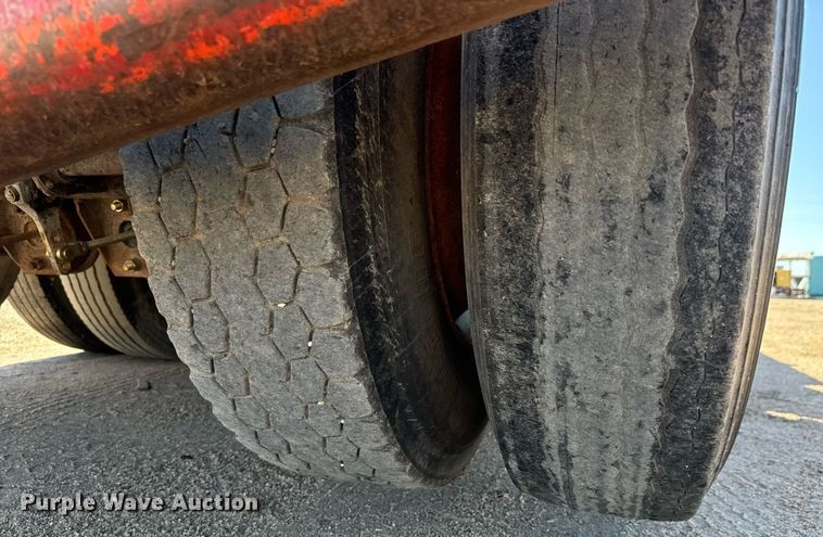 image for item DO1758 1978 Aztec FCB-LB drop deck oilfield trailer 