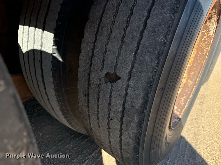 image for item DO1758 1978 Aztec FCB-LB drop deck oilfield trailer 