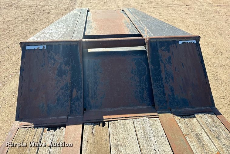 image for item DO1759 2008 Monarch  drop deck oilfield trailer 