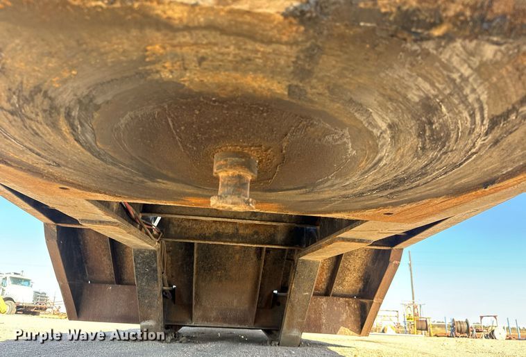 image for item DO1759 2008 Monarch  drop deck oilfield trailer 