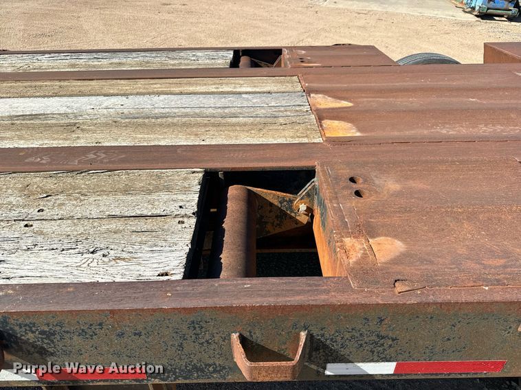 image for item DO1759 2008 Monarch  drop deck oilfield trailer 
