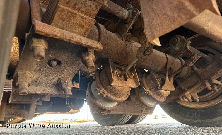 image for item DO1759 2008 Monarch  drop deck oilfield trailer 