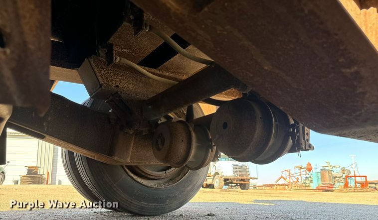 image for item DO1759 2008 Monarch  drop deck oilfield trailer 