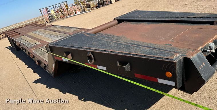 image for item DO1759 2008 Monarch  drop deck oilfield trailer 