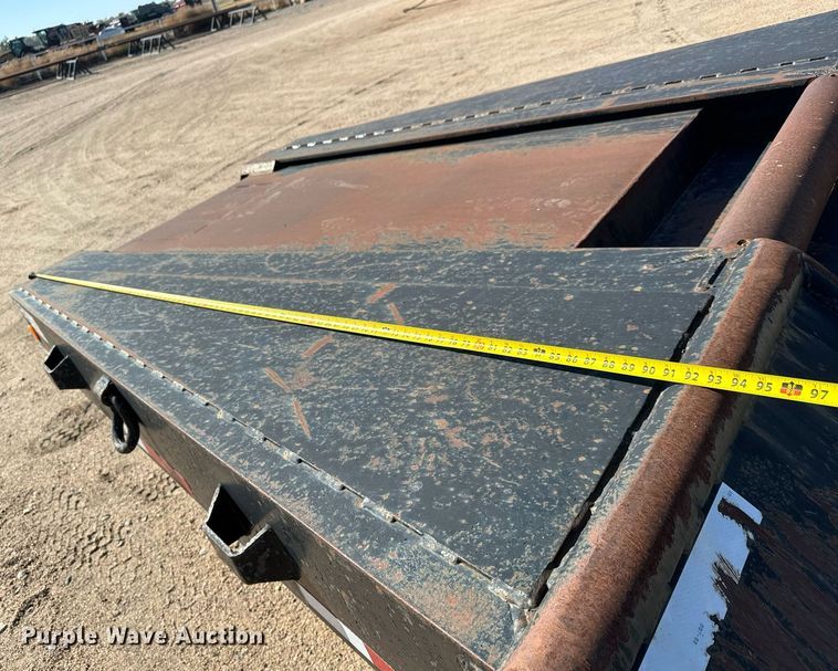 image for item DO1759 2008 Monarch  drop deck oilfield trailer 