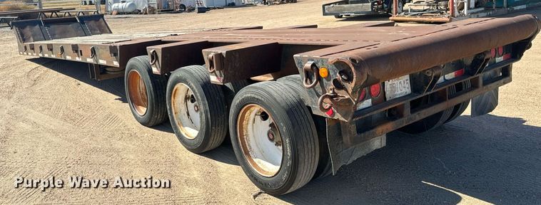 image for item DO1760 2008 Monarch drop deck oilfield trailer 