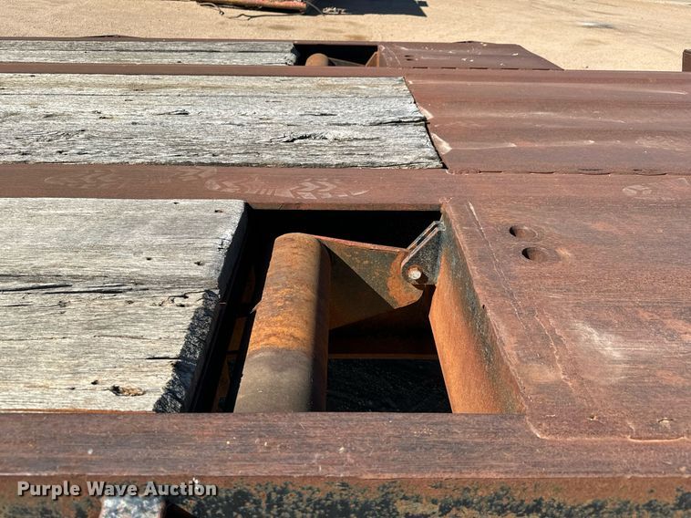 image for item DO1760 2008 Monarch drop deck oilfield trailer 